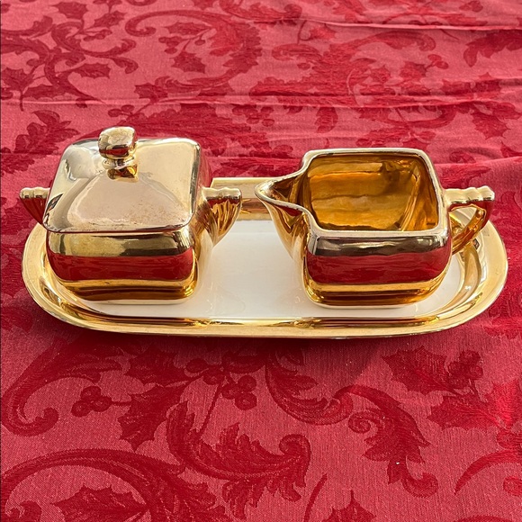 Other - Homer Laughlin “Eggshell” Gold  Creamer & Sugar  - warranted 22 karat Gold